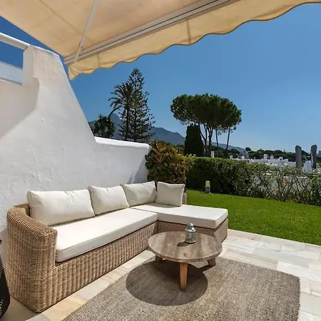 Apartment 2 Bedroom Apartment, Views Of Aloha Golf, Puerto Banus Marbella