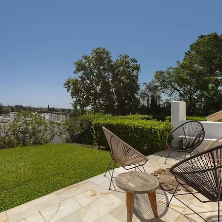 2 Bedroom Apartment, Views Of Aloha Golf, Puerto Banus