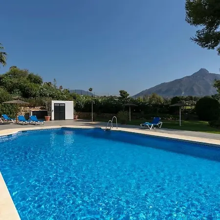 2 Bedroom Apartment, Views Of Aloha Golf, Puerto Banus Apartment *